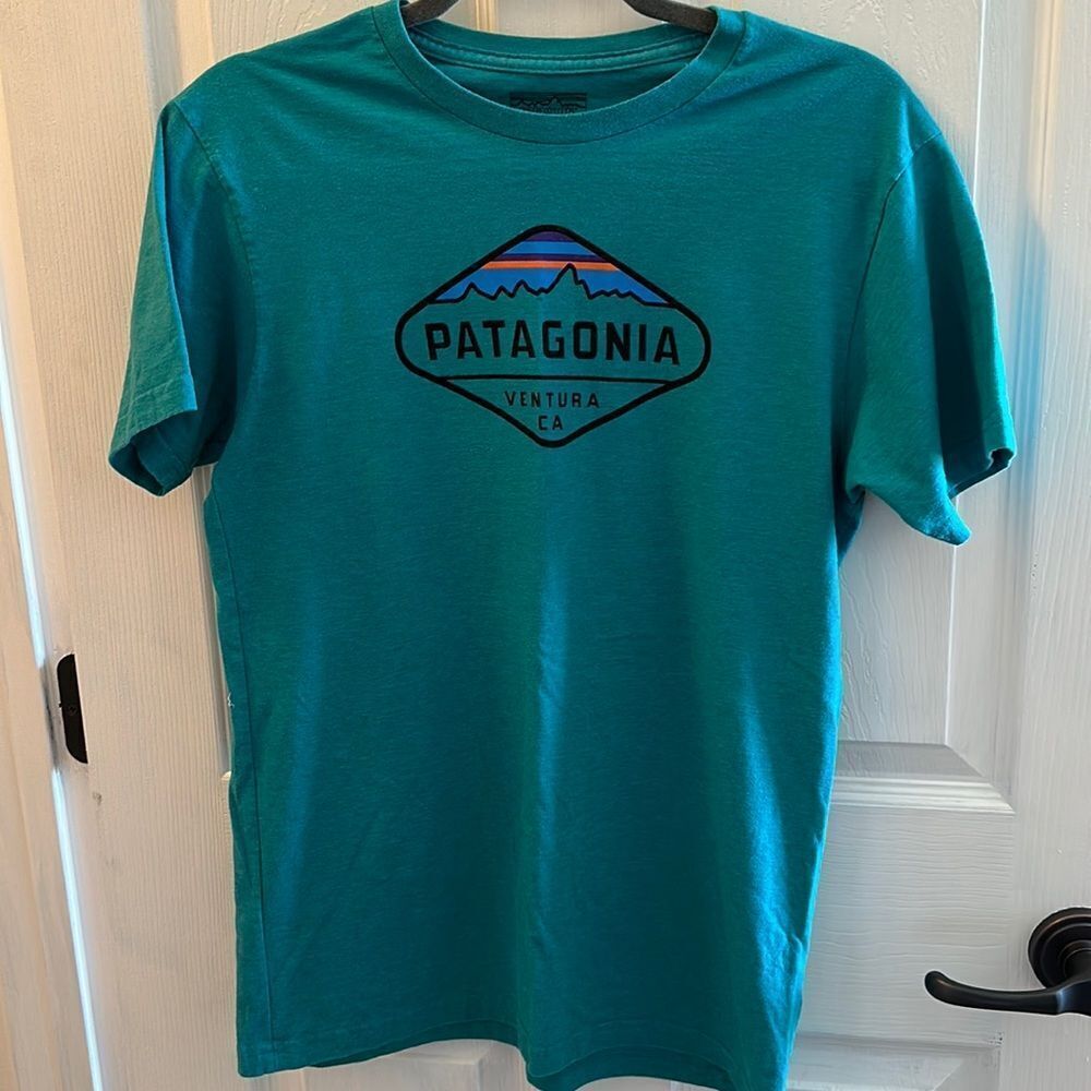 Patagonia Logo T-shirt unisex